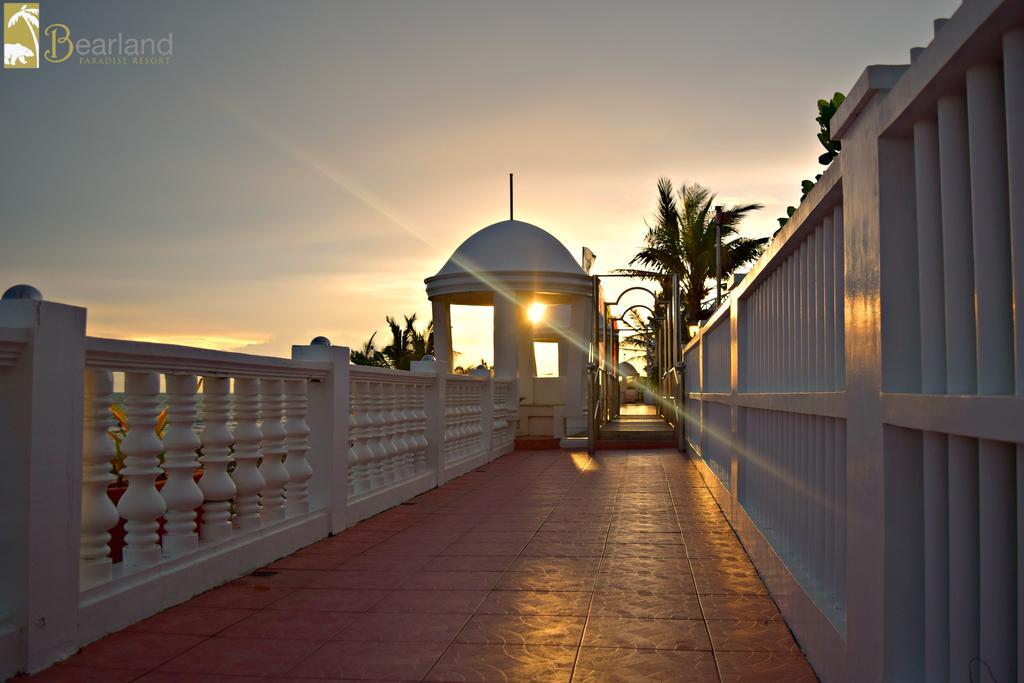 Bearland Paradise Resort Tigbauan Eksteriør billede