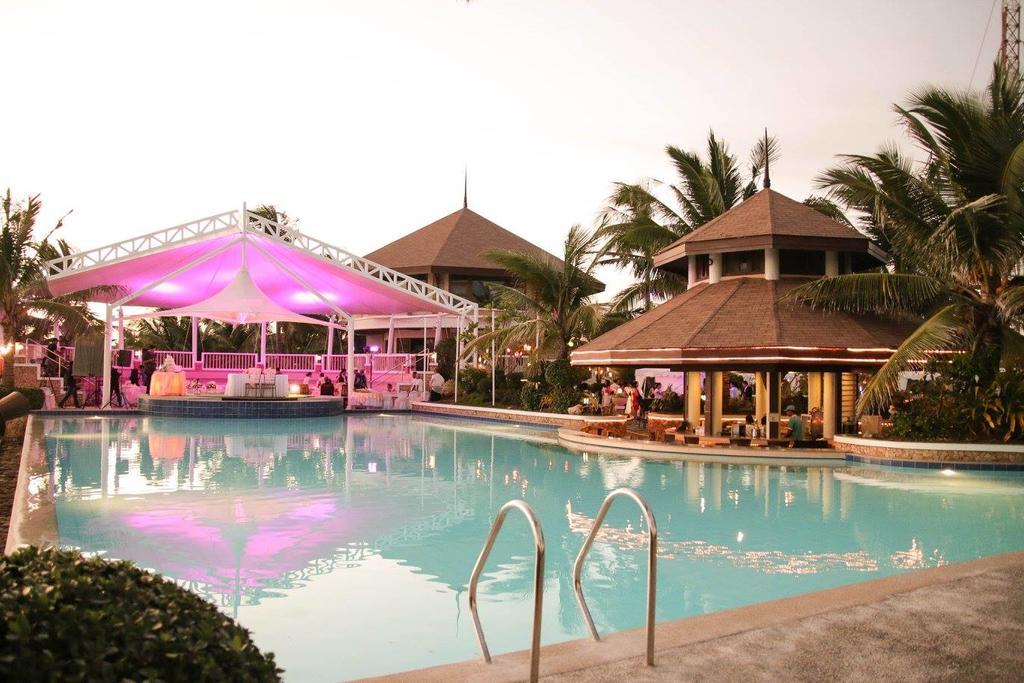 Bearland Paradise Resort Tigbauan Eksteriør billede